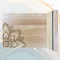 Fleur Mandala Plateau à Fromage en Bois avec 4 Couteaux de Service à personnaliser