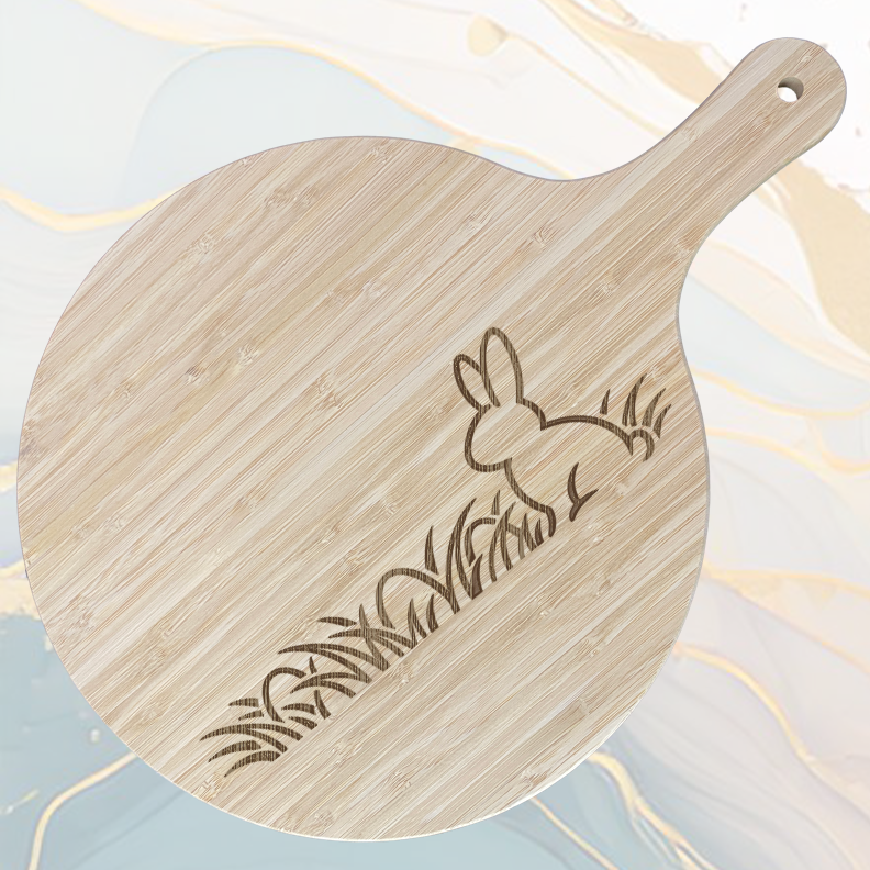 Lapin Cachant des Œufs de Pâques Planche à Pizza en Bambou Ø31 cm avec Poignée et Cordelette en Jute à personnaliser